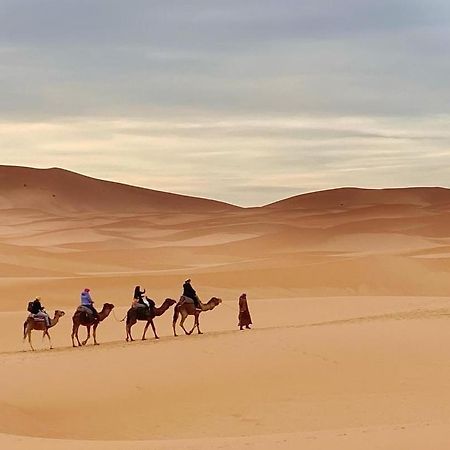Erg Chegaga Camp Excursions 호텔 모하미드 외부 사진